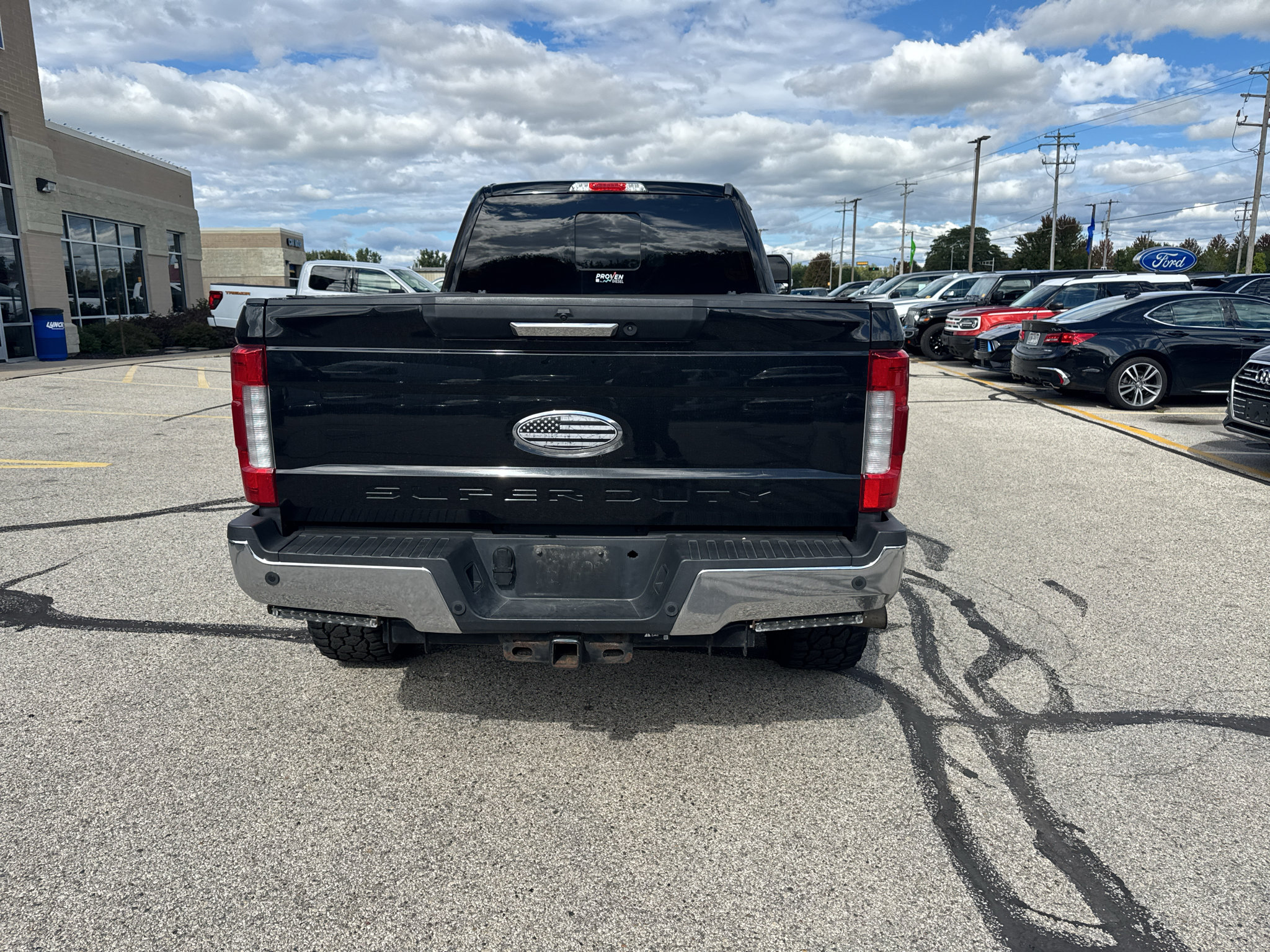 Used 2017 Ford F250 Lariat w/ FX4 Off-Road Package AWD/4WD image 7