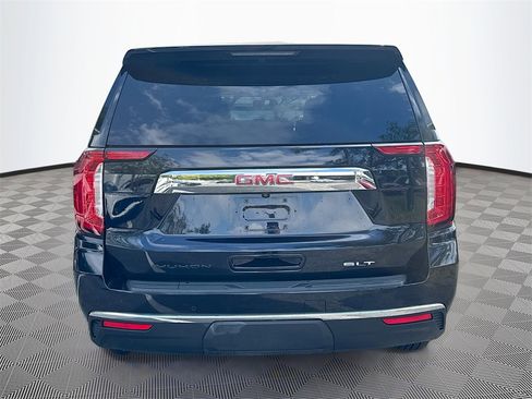 Used 2022 GMC Yukon SLT w/ SLT Premium Package image 7