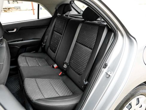 Used 2023 Kia Rio S image 35