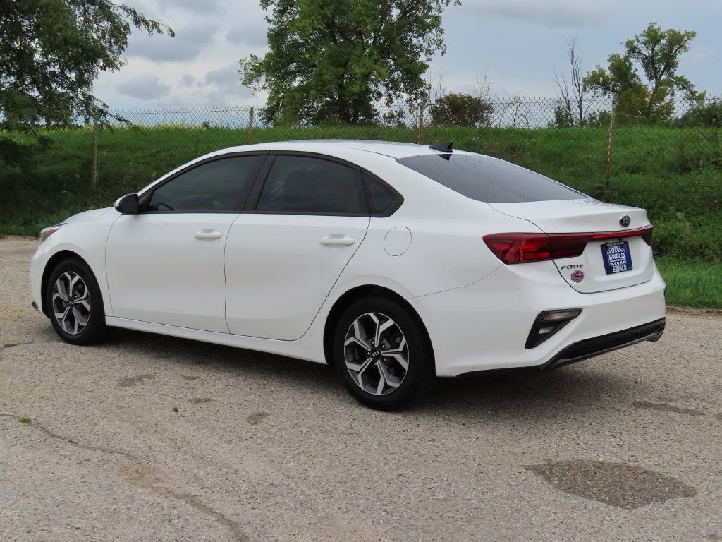 Used 2021 Kia Forte LXS FWD image 25