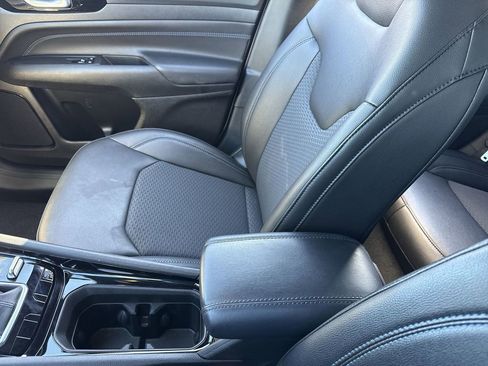 New 2025 Jeep Compass Latitude w/ Convenience Group image 15