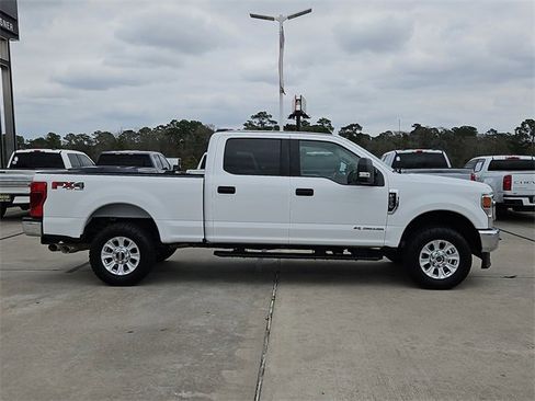 Used 2021 Ford F250 XLT w/ FX4 Off-Road Package image 9