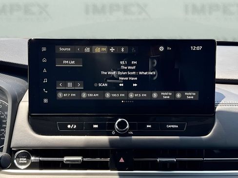 Used 2025 Mitsubishi Outlander ES FWD image 16