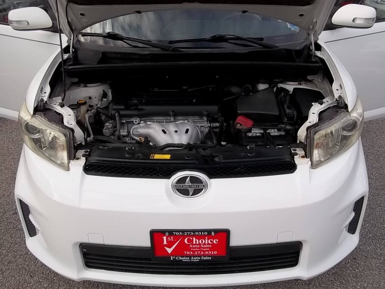 Used 2012 Scion xB FWD image 23