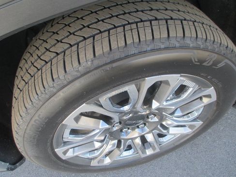 Used 2025 GMC Sierra 1500 Denali Ultimate image 15