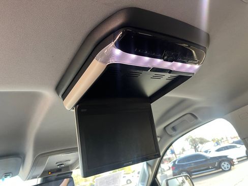 Used 2015 Chevrolet Tahoe LT w/ Luxury Package image 18