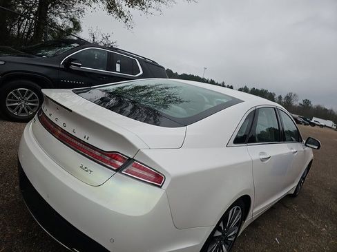 Used 2019 Lincoln MKZ Reserve image 4