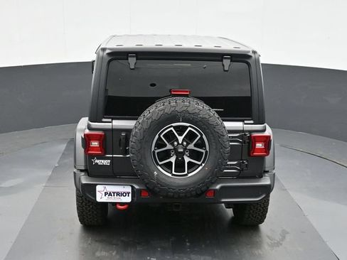 Used 2024 Jeep Wrangler Unlimited Rubicon w/ Technology Group AWD/4WD image 29