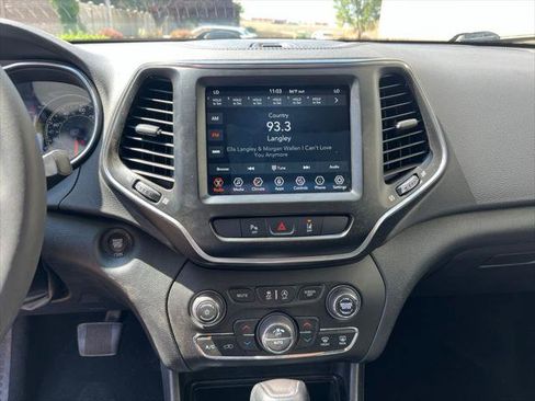 Certified 2022 Jeep Cherokee Latitude Lux AWD/4WD image 15