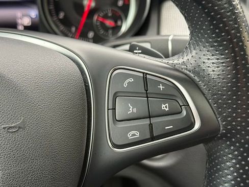 Used 2019 Mercedes-Benz GLA 250 4MATIC image 47