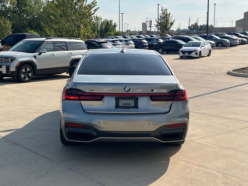 Used 2022 BMW 750i xDrive w/ Executive Package AWD/4WD image 11