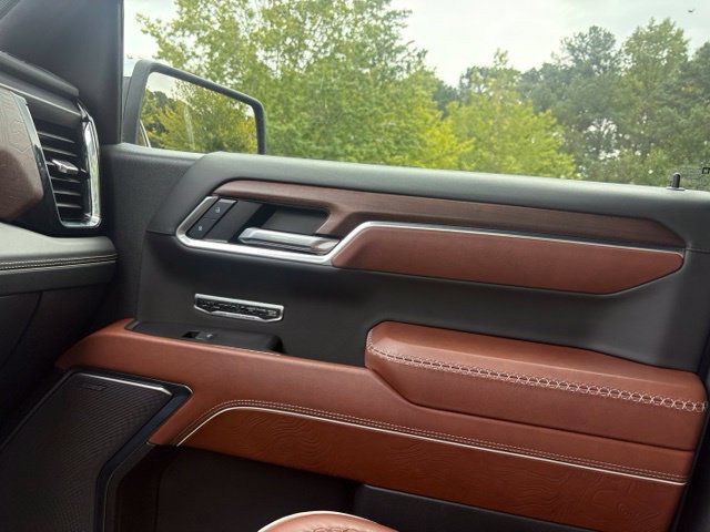 Used 2024 GMC Sierra 1500 Denali Ultimate AWD/4WD image 26