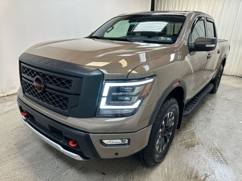 Certified 2023 Nissan Titan PRO-4X w/ Pro-4x Convenience Package image 4