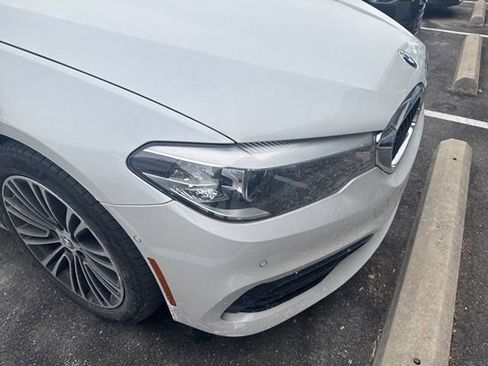Used 2018 BMW 530i xDrive image 4