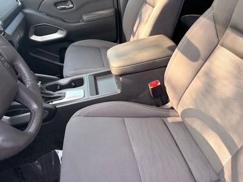 Certified 2024 Nissan Frontier SV w/ SV Convenience Package RWD image 21