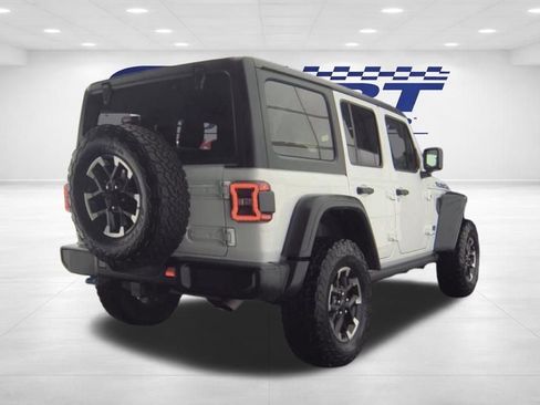 Used 2025 Jeep Wrangler Unlimited Rubicon 4xe w/ Convenience Group image 5
