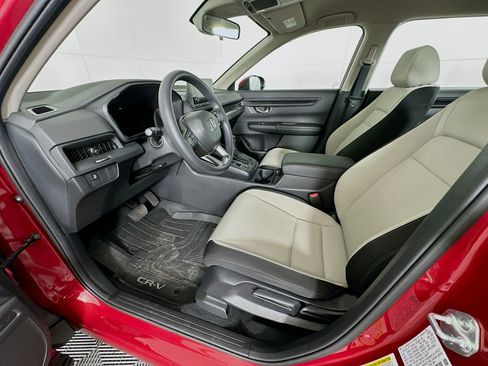 Used 2023 Honda CR-V LX image 13