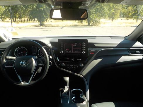 Used 2023 Toyota Camry LE image 22