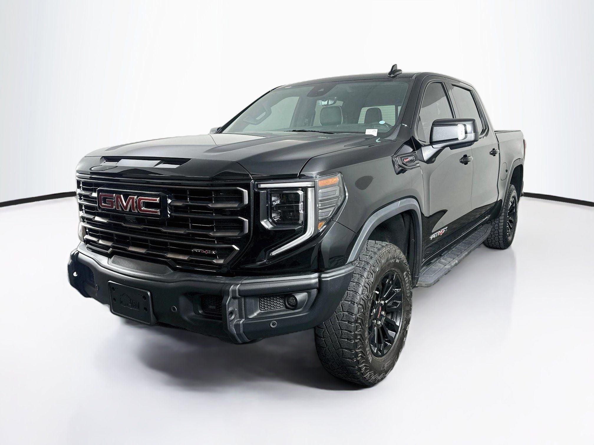 Used 2023 GMC Sierra 1500 AT4X AWD/4WD image 3