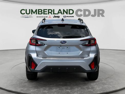 Used 2024 Subaru Crosstrek 2.0i Premium AWD/4WD image 5
