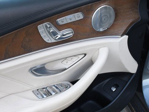 Used 2017 Mercedes-Benz E 43 AMG 4MATIC Sedan image 17