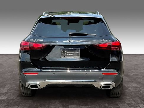 Used 2026 Mercedes-Benz GLA 250 4MATIC image 6