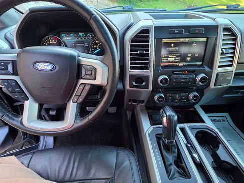 Used 2015 Ford F150 Lariat w/ Equipment Group 502A Luxury RWD image 18