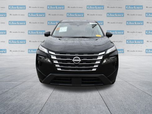 Used 2025 Nissan Rogue SV AWD/4WD image 8