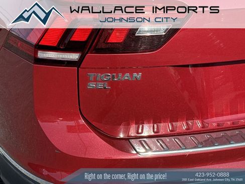 Used 2019 Volkswagen Tiguan SEL w/ 3rd Row Seat Package AWD/4WD image 12