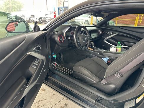 Used 2017 Chevrolet Camaro LT w/ RS Package RWD image 5