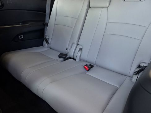 Used 2022 Honda Pilot Special Edition image 15
