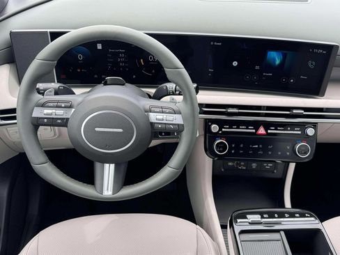 New 2026 Hyundai Tucson Limited image 17