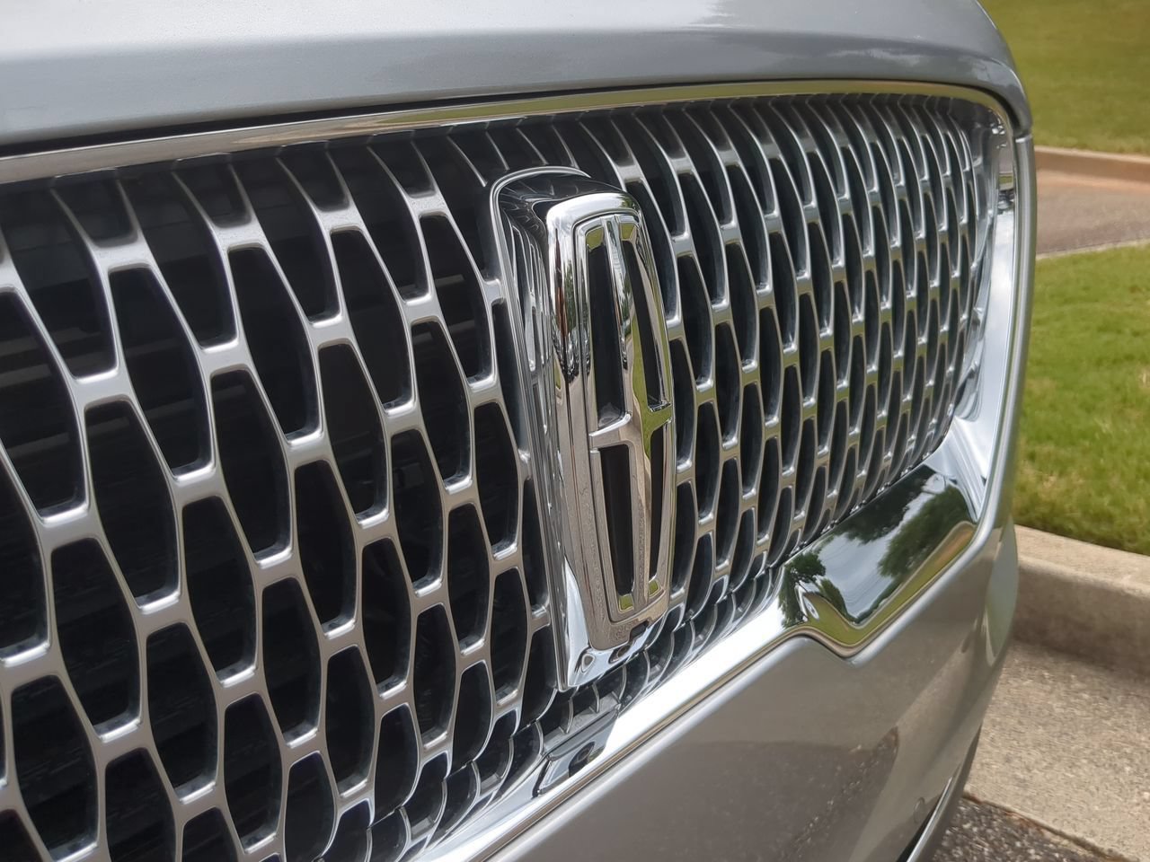 Used 2024 Lincoln Aviator Reserve w/ Equipment Group 201A RWD image 32