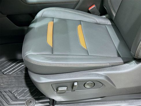 New 2026 GMC Sierra 2500 AT4 w/ AT4 Premium Plus Package image 20