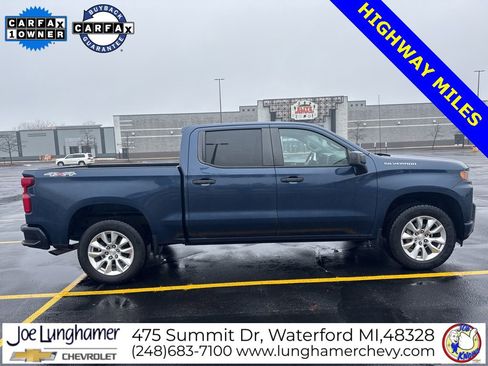 Used 2021 Chevrolet Silverado 1500 Custom image 3