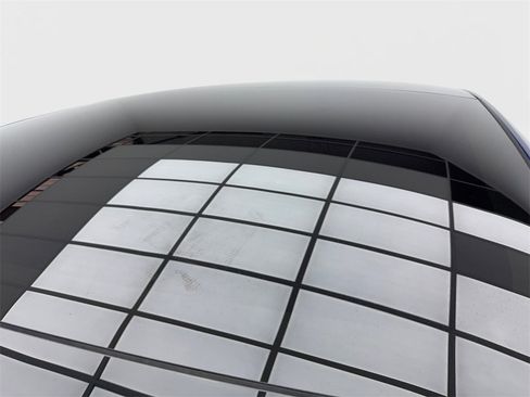 Used 2022 Tesla Model 3 Long Range image 13