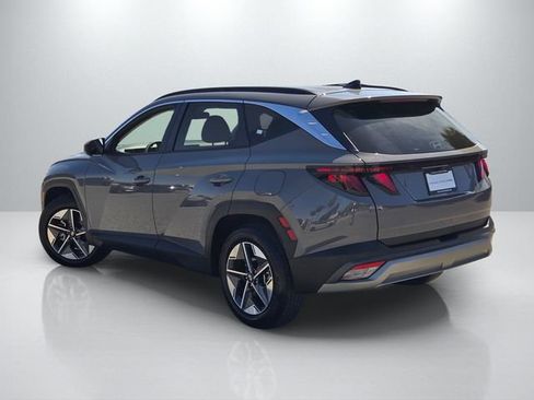 Used 2025 Hyundai Tucson SEL FWD image 6