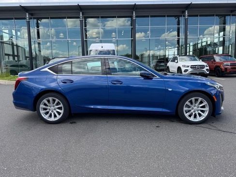 Used 2020 Cadillac CT5 Luxury w/ Cold Weather Package AWD/4WD image 8