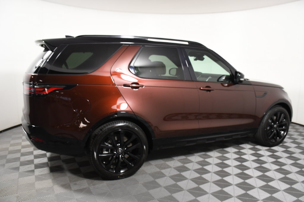 Certified 2026 Land Rover Discovery Limited Edition AWD/4WD image 7