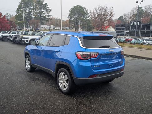 Used 2022 Jeep Compass Latitude image 7