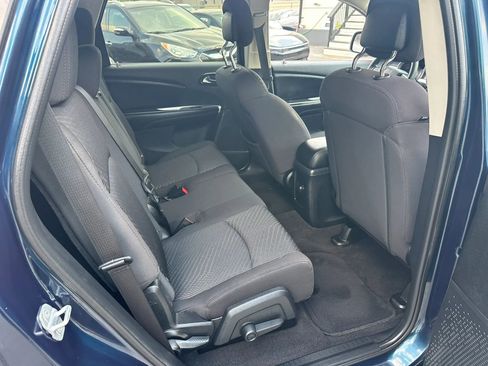Used 2013 Dodge Journey SXT FWD image 17