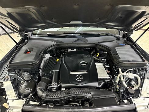 Used 2018 Mercedes-Benz GLC 300 image 43