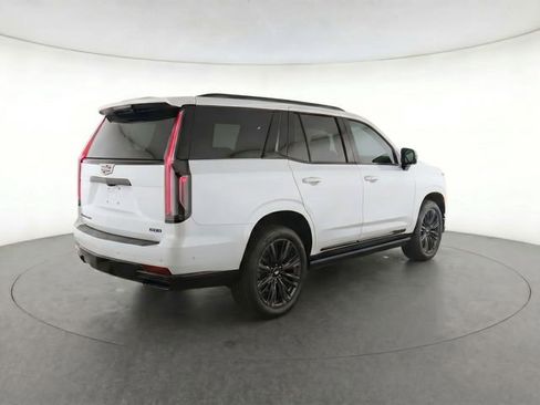 Used 2025 Cadillac Escalade Sport w/ LPO, ONYX Package AWD/4WD image 3