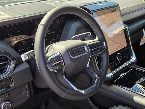 New 2026 GMC Yukon XL Denali w/ Sun & Power Step Package AWD/4WD image 12