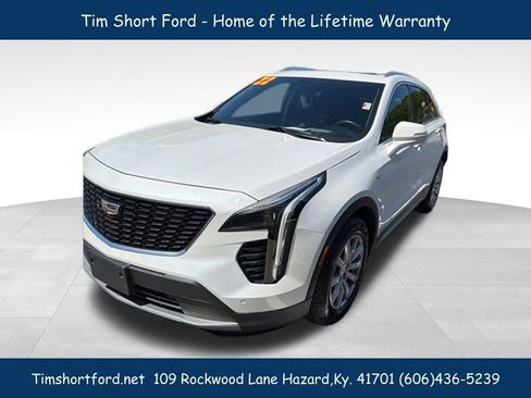Used 2022 Cadillac XT4 Premium Luxury w/ Sun And Sound Package AWD/4WD image 2