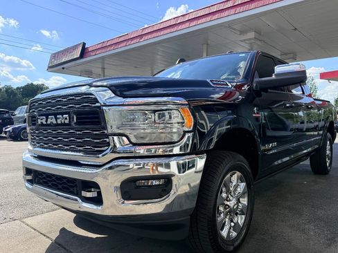 Used 2019 RAM 3500 Limited AWD/4WD image 17
