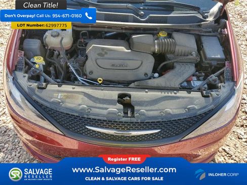 Used 2023 Chrysler Voyager LX FWD image 16