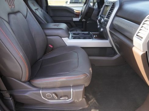 Used 2017 Ford F250 King Ranch w/ King Ranch Ultimate Package image 19