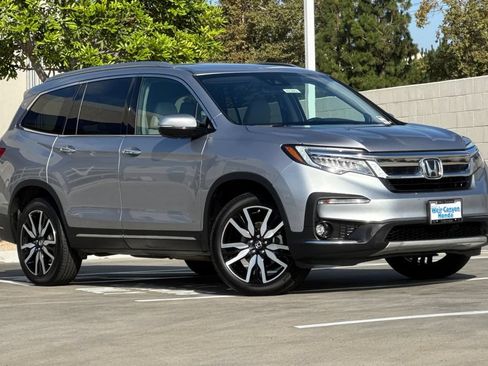 Certified 2021 Honda Pilot Elite image 2