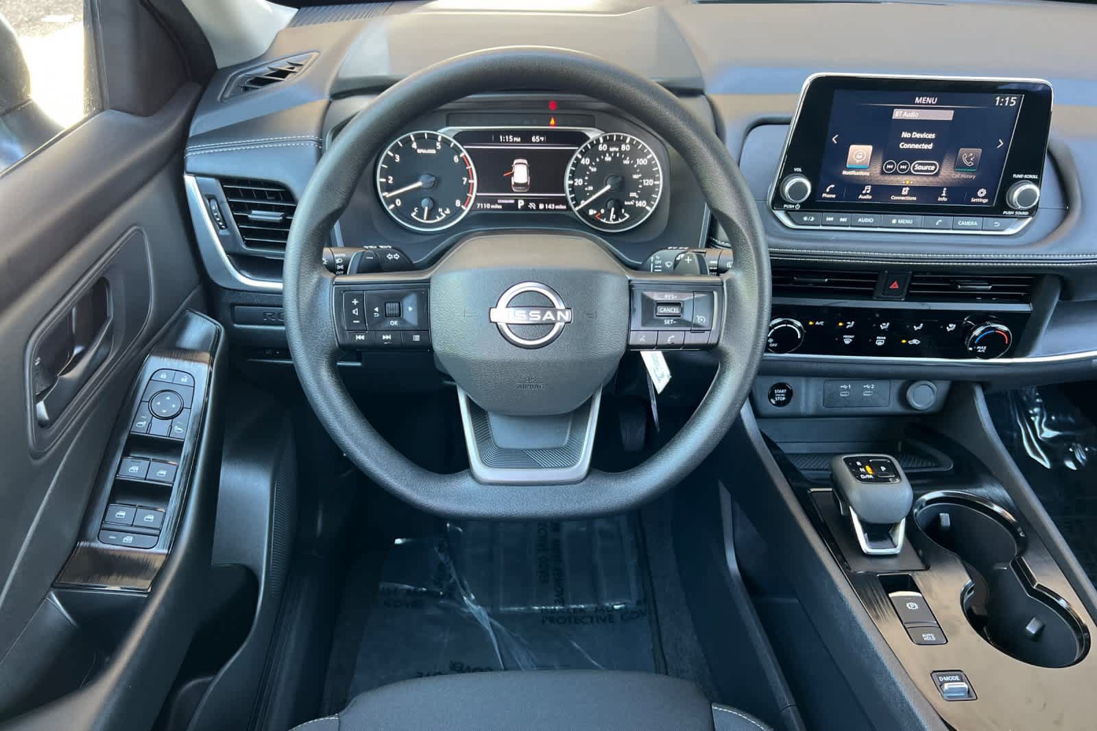 Used 2026 Nissan Rogue S FWD image 15
